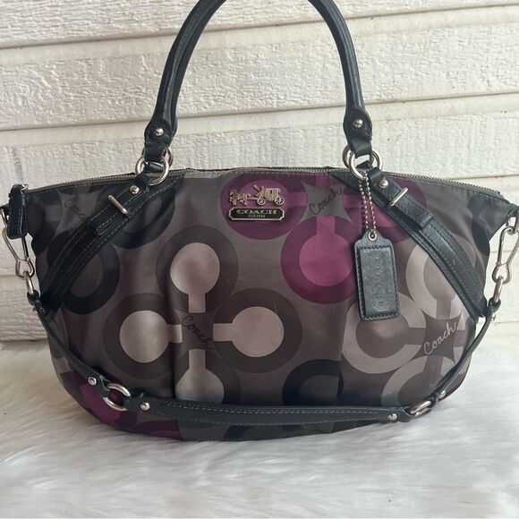 Coach Handbags - COACH Ashley Grey Op Art Burgundy Ashley Madison Shoulder Bag Tote Satchel 15926